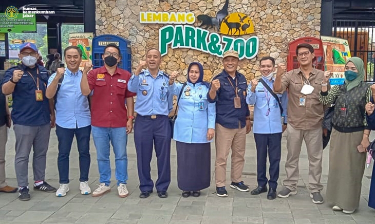 Park & Zoo Lembang Role Model  Pariwisata Berbasis HAM