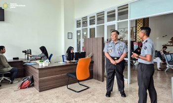 Kakanwil Kemenkumham Jabar Tinjau Layanan Keimigrasian di Kanim Bogor, Dilanjutkan Kunjungan Ke Bapas Bogor