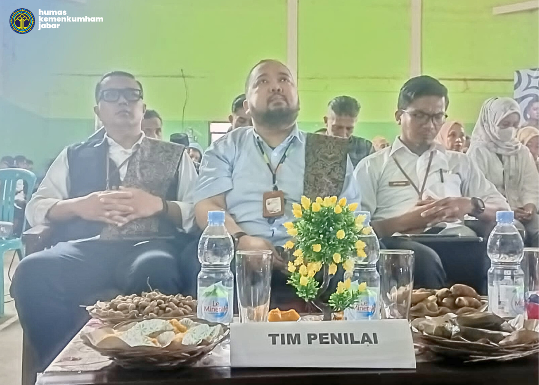 Kemenkumham Jabar dan Pemprov Jabar laksanakan Penilaian Desa Sadar Hukum di Desa Barusari Kabupaten garut : &quot;Membangun Masyarakat Taat Hukum&quot;