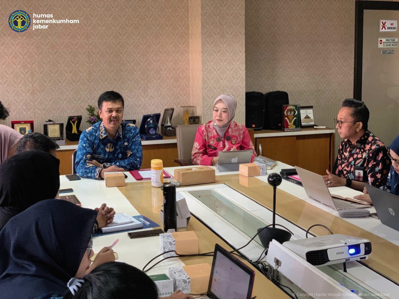 Kemenkumham Jabar Hadiri Rapat Fasilitasi Penyusunan Program Legislasi Daerah Kota Bandung